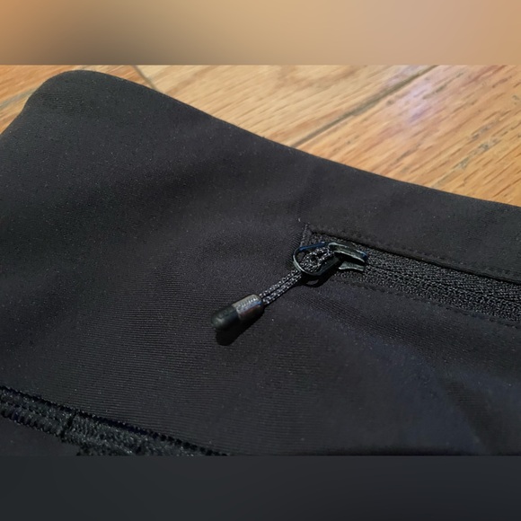 Lululemon Tight Stuff Black Tights Women’s Size 6 Reflective - Picture 4 of 11